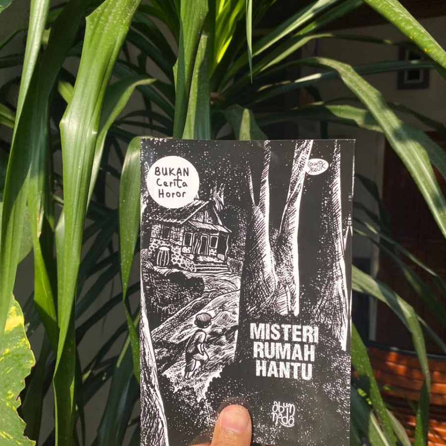 Misteri Rumah Hantu